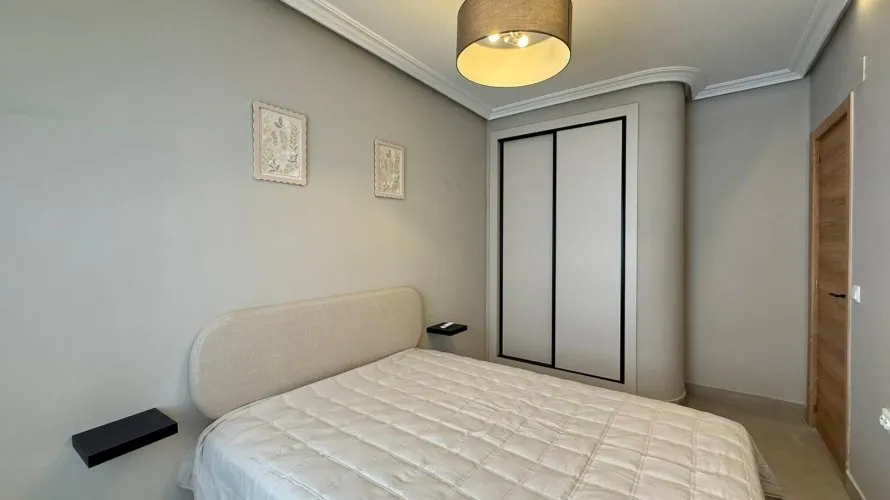 2 bedrooms apartment for sale, Torrevieja, Spain No. 1426 № 15