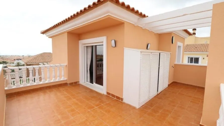 3 bedrooms apartment for sale, Campoamor, Spain No. 1378 № 7