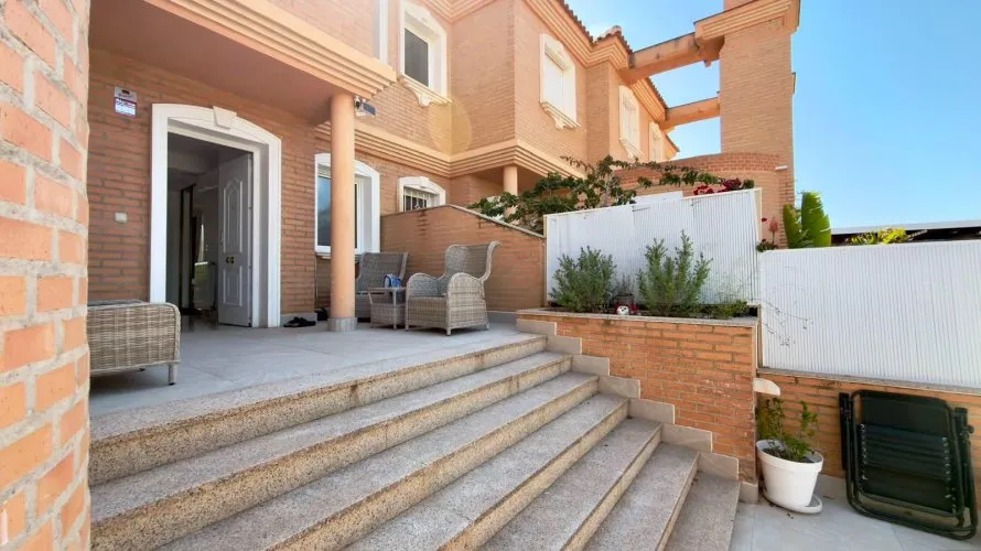 5 bedrooms house for sale, San Juan, Spain No. 1343