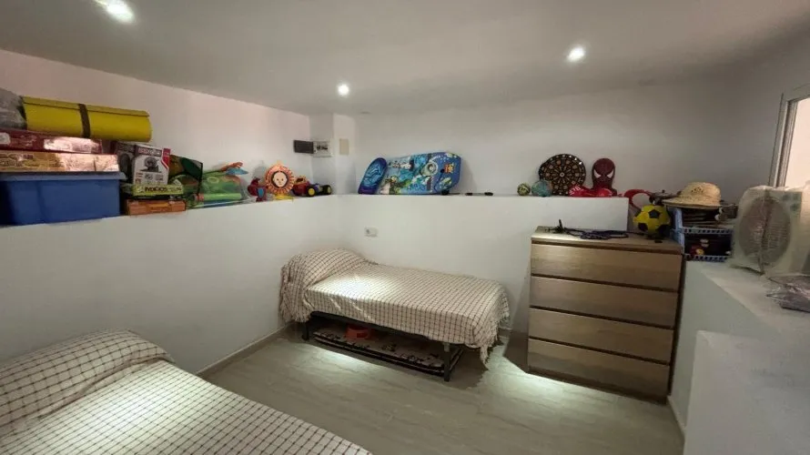 4 bedrooms house for sale, Los Altos, Spain No. 2192 № 21