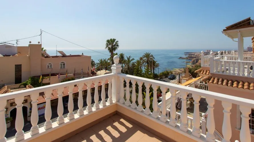 180m² villa for sale, Torrevieja, Spain No. 1950 № 27