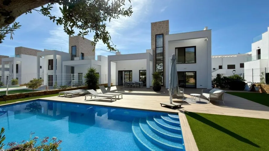 5 bedrooms villa for sale, Finestrat, Spain No. 1035 № 2