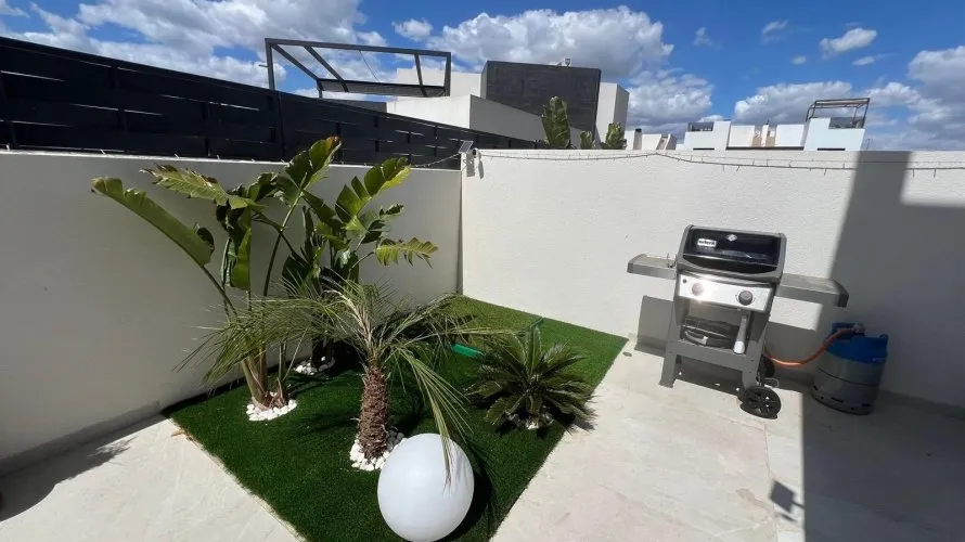 2 bedrooms villa for sale, Benijofar, Spain No. 1193 № 1