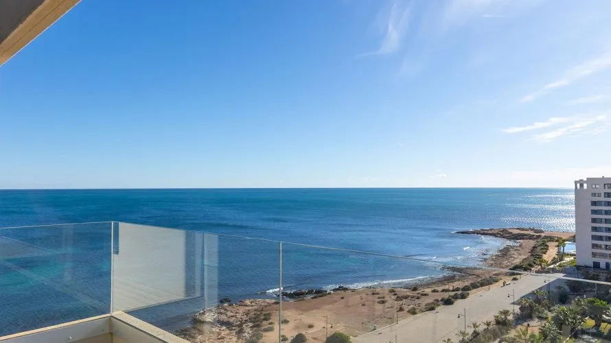 3 bedrooms penthouse for sale, Torrevieja, Spain No. 1020 № 18