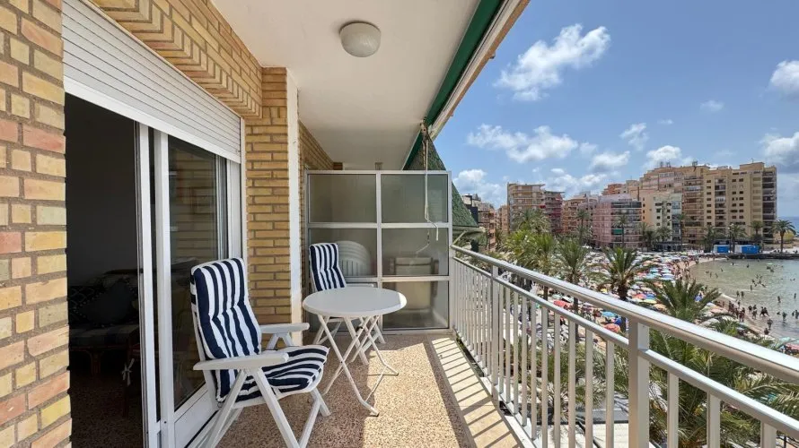 3 bedrooms apartment for sale, Torrevieja, Spain No. 1323 № 13