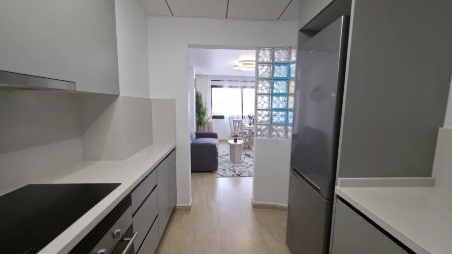 3 bedrooms apartment for sale, Torrevieja, Spain No. 2014 № 12