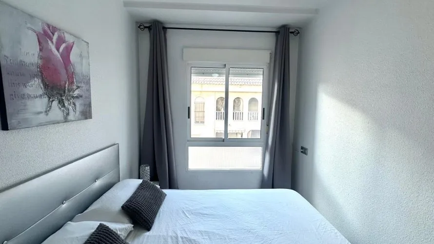 58m² apartment for sale, Torrevieja, Spain No. 2179