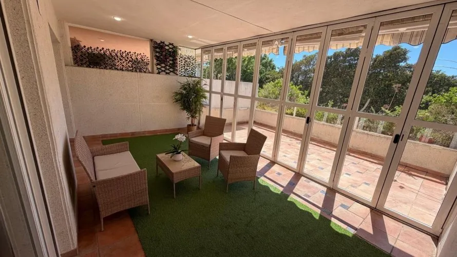 2 bedrooms apartment for sale, Alicante, Spain No. 1163 № 1