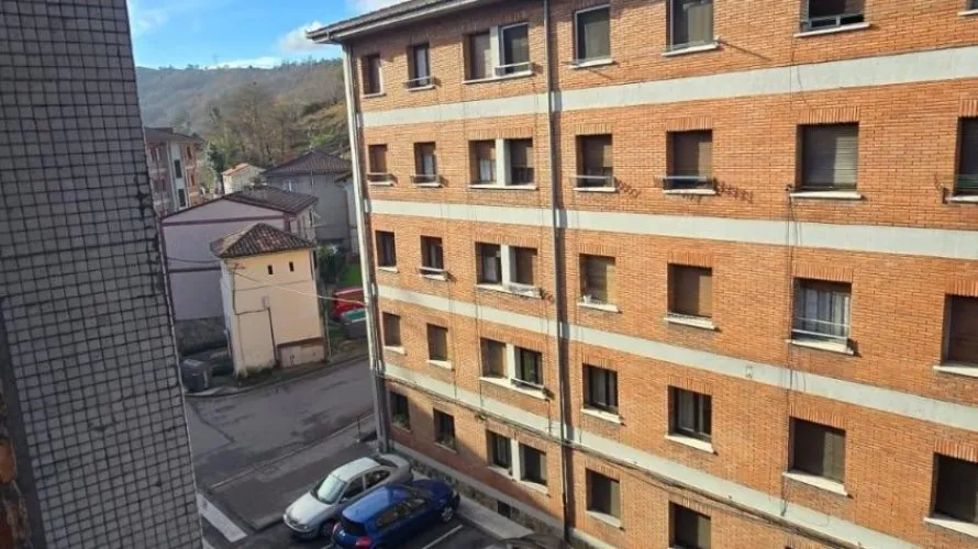 61m² apartment for sale, Langreo, Spain No. 2162 № 4
