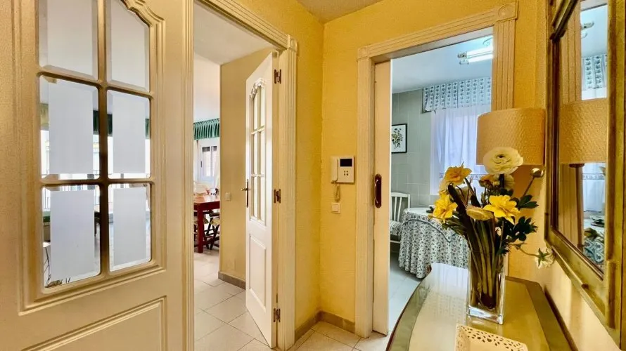 3 bedrooms apartment for sale, Torrevieja, Spain No. 994 № 4