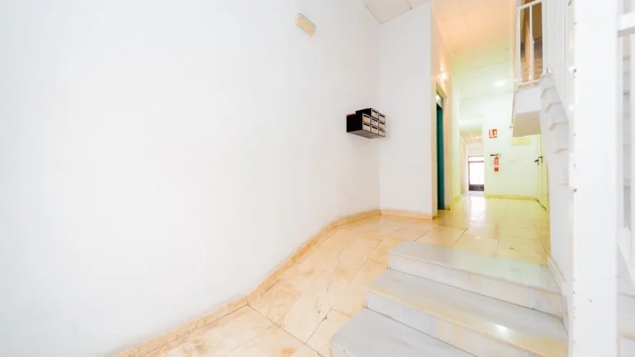 1 bedroom apartment for sale, Torrevieja, Spain No. 2104 № 1