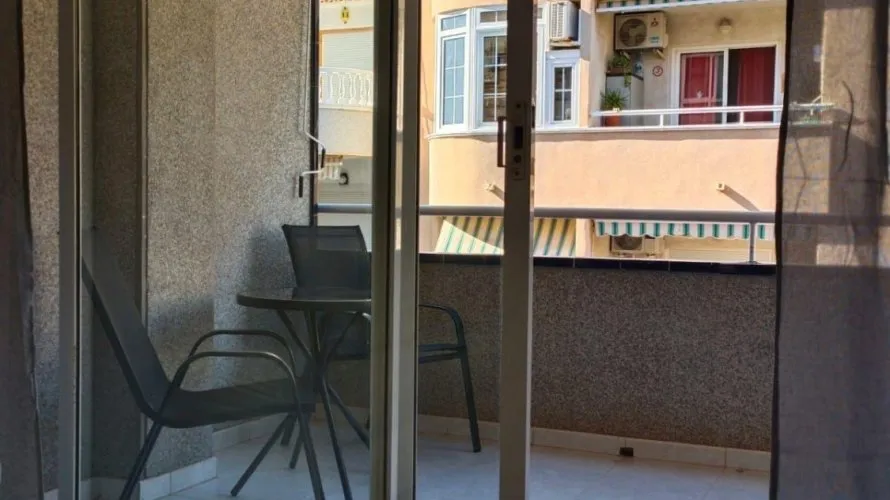 1 bedroom apartment for sale, Torrevieja, Spain No. 2134 № 4