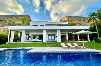 5 bedrooms villa for sale, Finestrat, Spain No. 1174