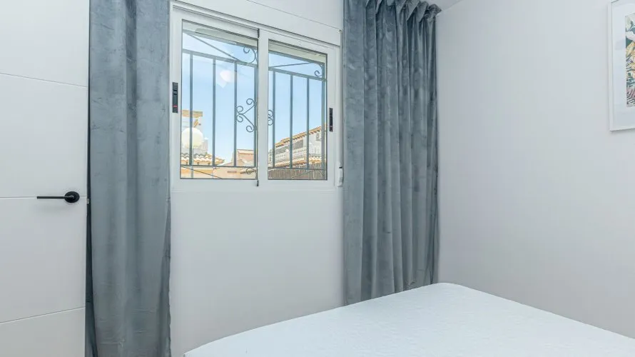 82m² house for sale, La Florida, Spain No. 1062 № 15