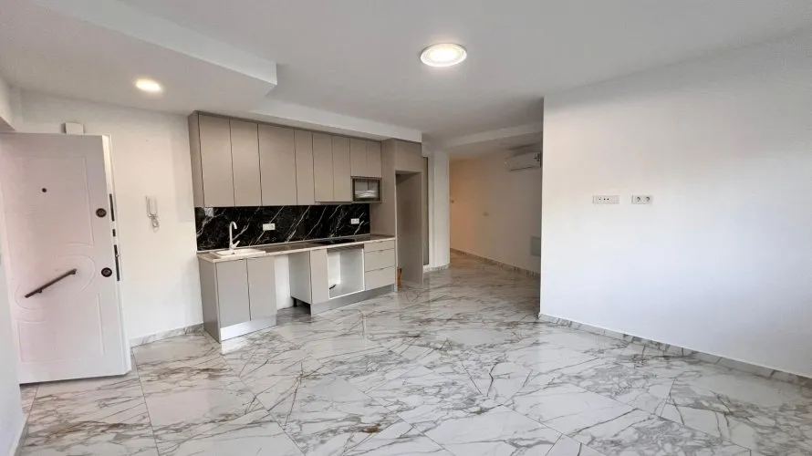 1 bedroom apartment for sale, Torrevieja, Spain No. 2039 № 11