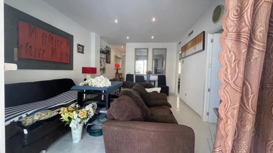 78m² apartment for sale, Guardamar del Segura, Spain No. 1117 № 1