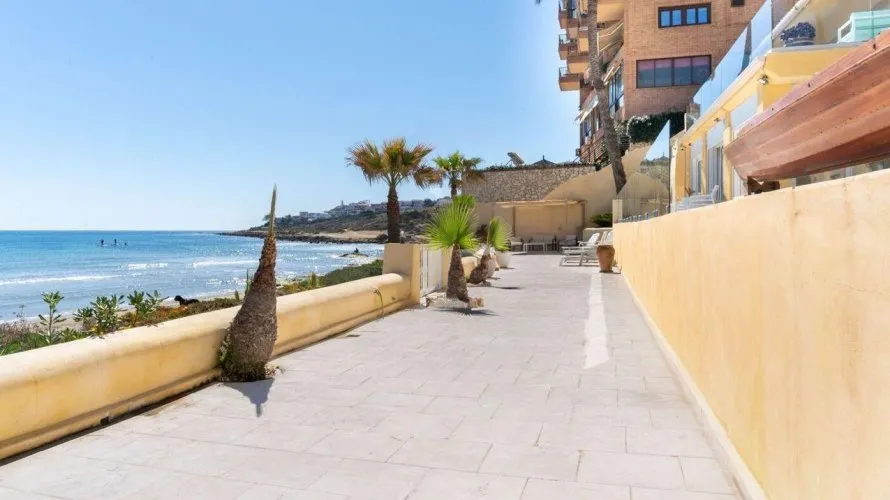 10 bedrooms villa for sale, Cabo De Las Huertas, Spain No. 1228 № 3