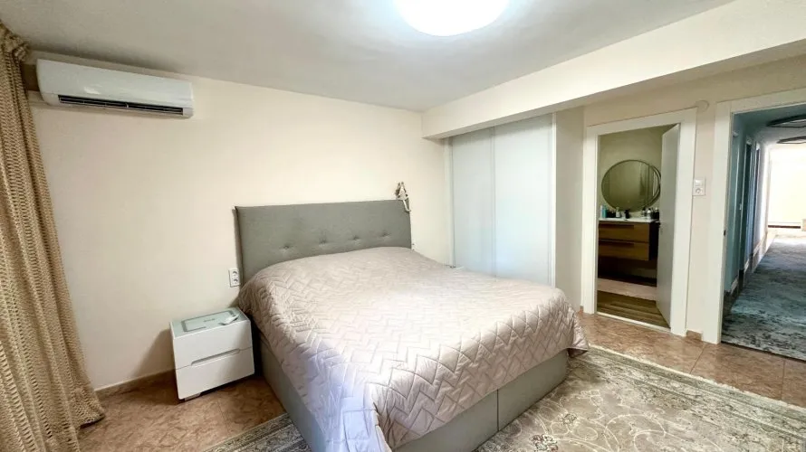 4 bedrooms apartment for sale, Alicante, Spain No. 1943 № 17