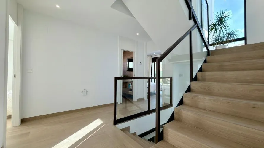 5 bedrooms villa for sale, Finestrat, Spain No. 1035 № 14