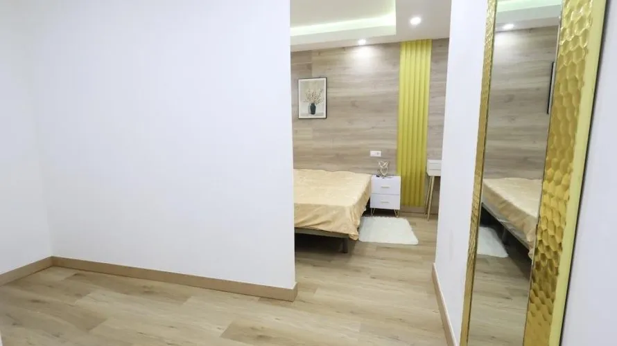 4 bedrooms apartment for sale, Torrevieja, Spain No. 1334 № 9