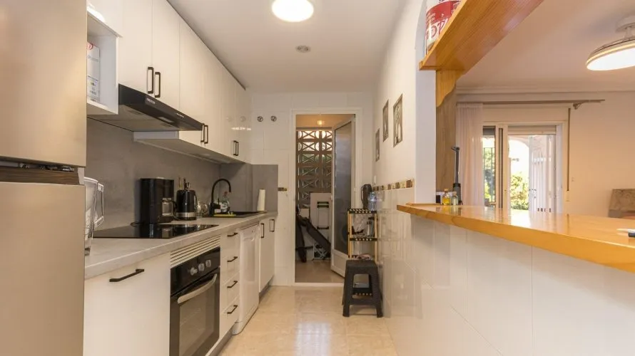 1 bedroom apartment for sale, Alicante, Spain No. 1120 № 1