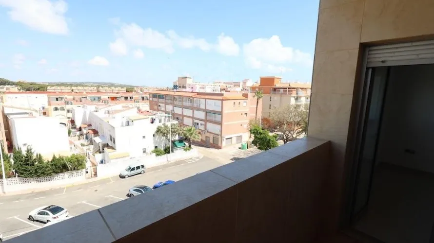 3 bedrooms apartment for sale, La Mata, Spain No. 1340 № 2