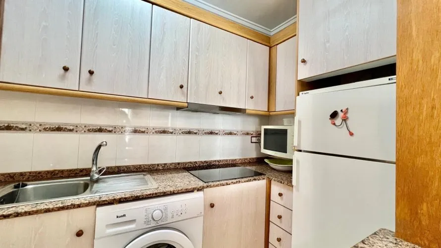 2 bedrooms apartment for sale, Torrevieja, Spain No. 2173 № 5