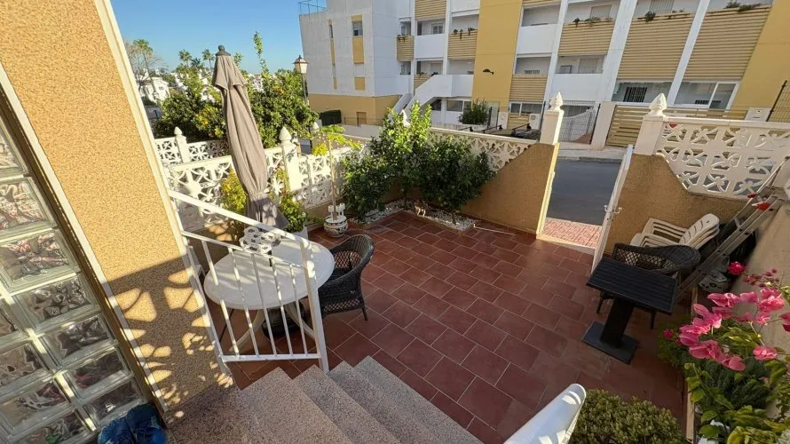 2 bedrooms house for sale, Alicante, Spain No. 2112 № 23