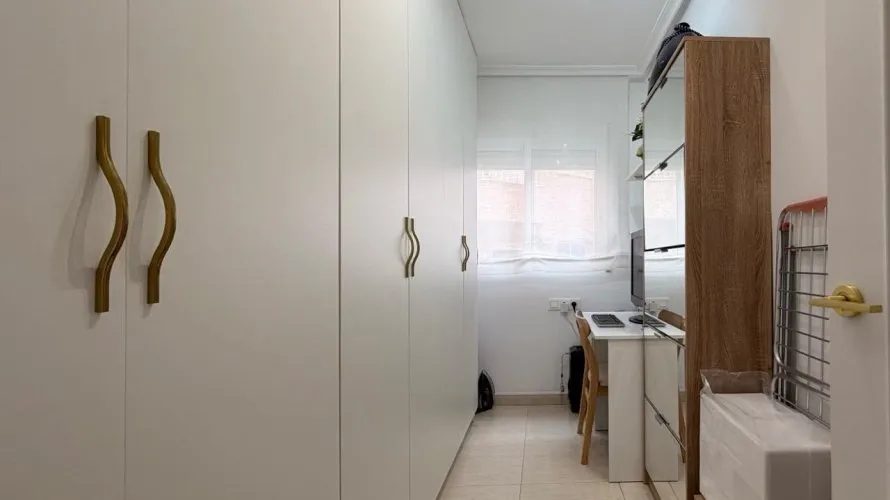 3 bedrooms apartment for sale, Torrevieja, Spain No. 2165 № 4