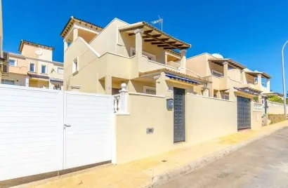 105m² house for sale, Campoamor, Spain No. 957