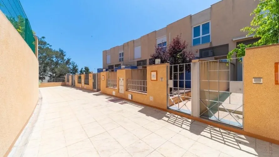 3 bedrooms house for sale, Campoamor, Spain No. 1379 № 8