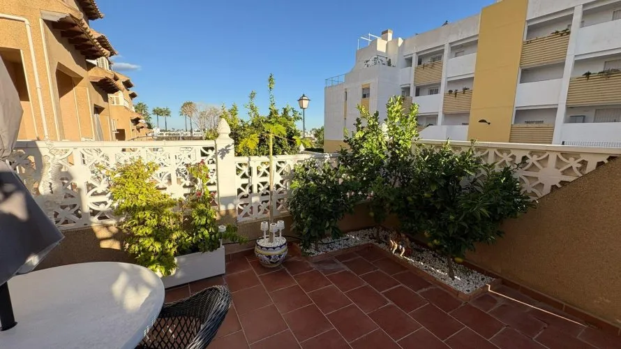 2 bedrooms house for sale, Alicante, Spain No. 2112 № 25