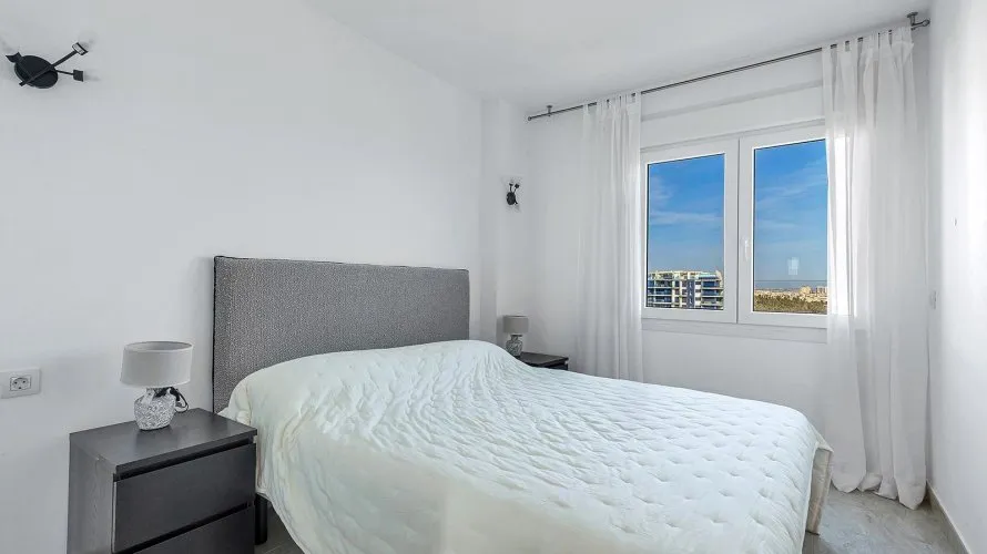 3 bedrooms penthouse for sale, Torrevieja, Spain No. 1020 № 25