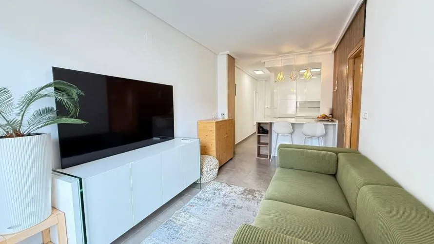 1 bedroom apartment for sale, Torrevieja, Spain No. 2052 № 20
