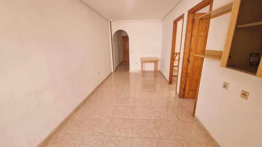 2 bedrooms apartment for sale, Torrevieja, Spain No. 2203 № 9