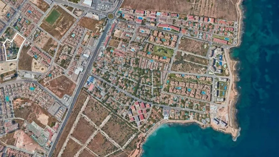 2 bedrooms apartment for sale, Torrevieja, Spain No. 1329 № 12