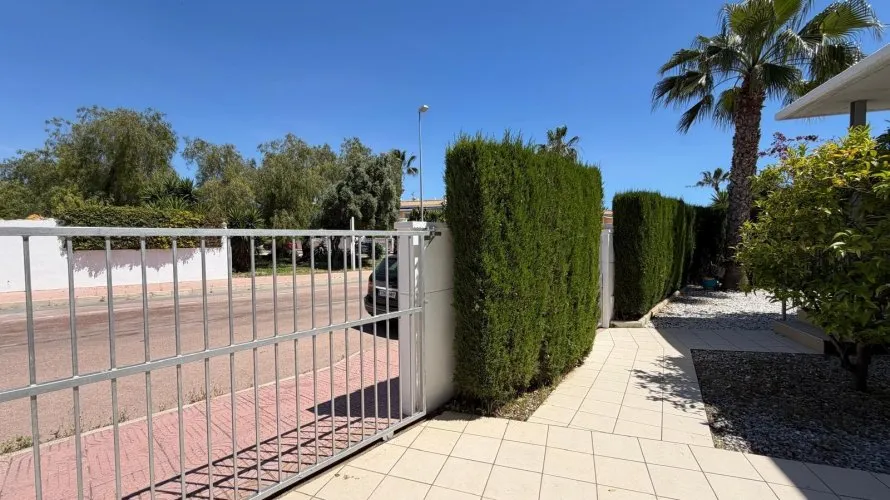 4 bedrooms villa for sale, Ciudad Quesada, Spain No. 1101 № 2