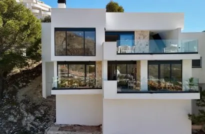 238m² villa for sale, Altea, Spain No. 1004