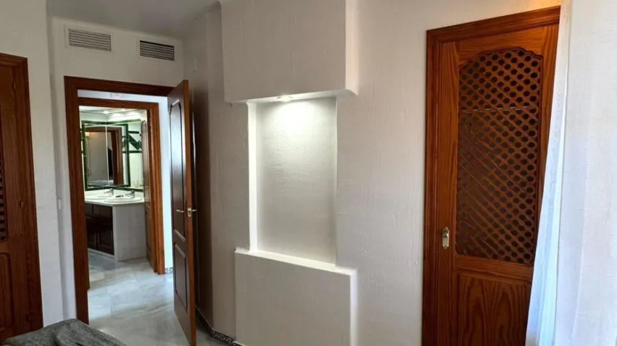 2 bedrooms apartment for sale, Torrevieja, Spain No. 995 № 22