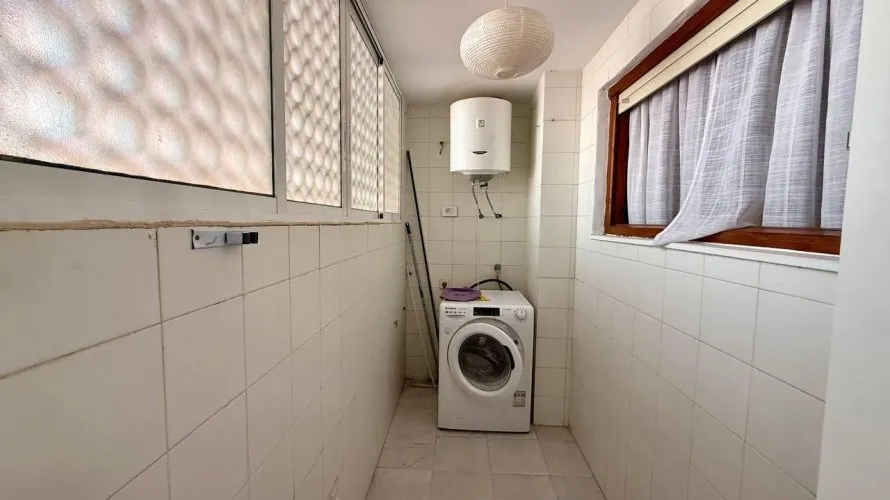 2 bedrooms apartment for sale, Torrevieja, Spain No. 2194 № 7