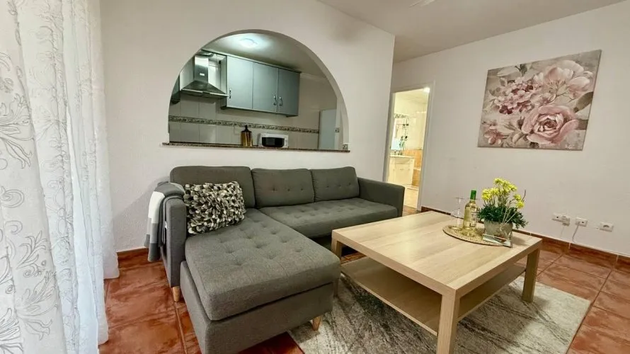 2 bedrooms apartment for sale, Torrevieja, Spain No. 2033 № 14