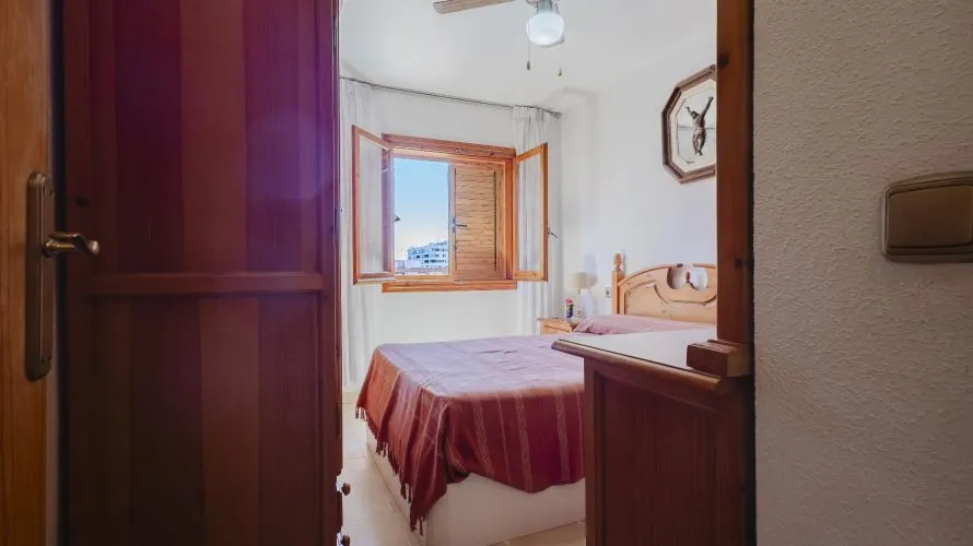 70m² penthouse for sale, Torrevieja, Spain No. 2193