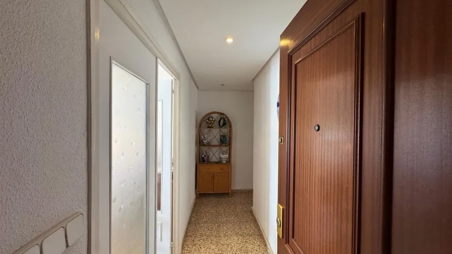 3 bedrooms apartment for sale, Torrevieja, Spain No. 1323