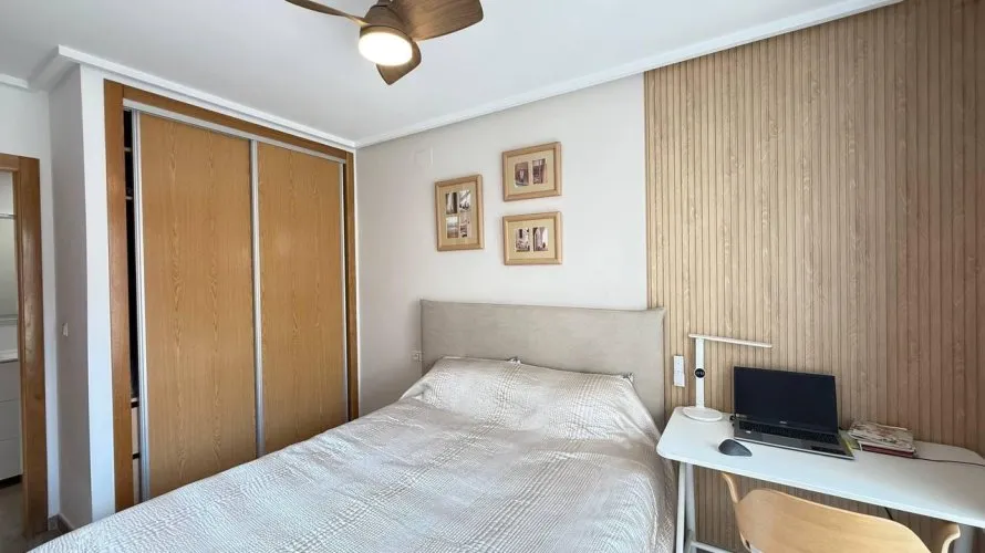 1 bedroom apartment for sale, Torrevieja, Spain No. 2052 № 12