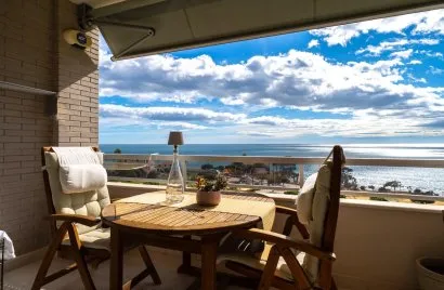 4 bedrooms apartment for sale, Villajoyosa, Spain No. 1036