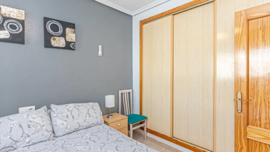 89m² penthouse for sale, Torrevieja, Spain No. 1100 № 20