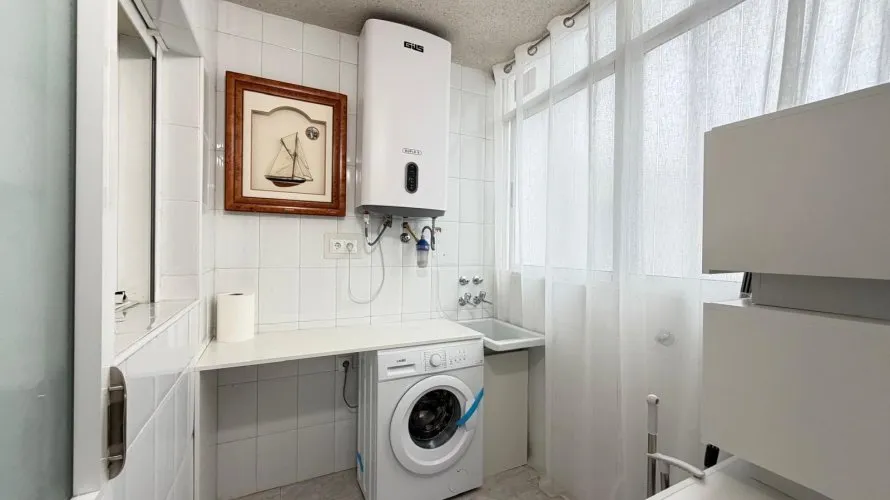 3 bedrooms apartment for sale, Torrevieja, Spain No. 996 № 18