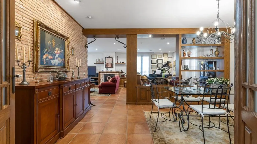 6 bedrooms villa for sale, La Veleta, Spain No. 1015 № 12