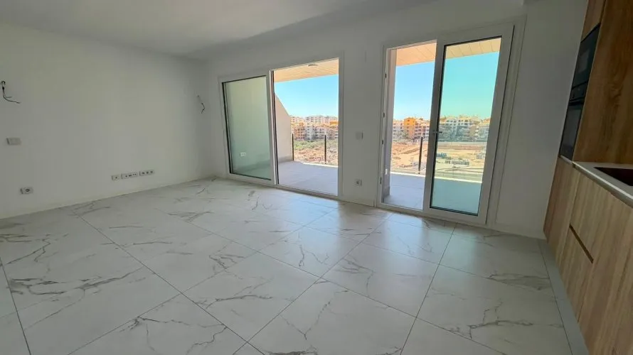 2 bedrooms apartment for sale, Torrevieja, Spain No. 1991 № 17