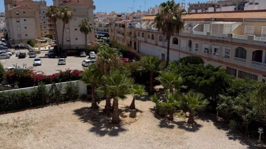 1 bedroom apartment for sale, Torrevieja, Spain No. 2227 № 11